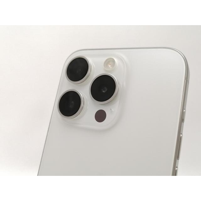 中古】Apple docomo 【SIMフリー】 iPhone 15 Pro 512GB ホワイト