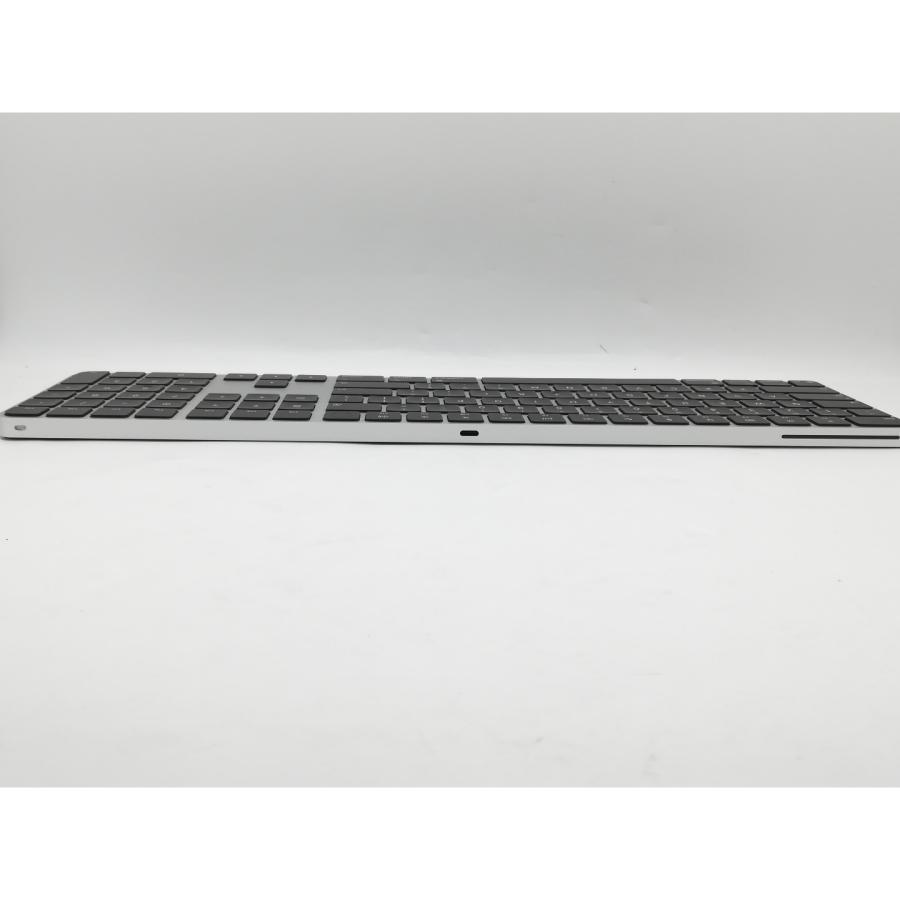 中古】Apple Magic Keyboard（2026/USB-C/テンキー付き/ブラックキー