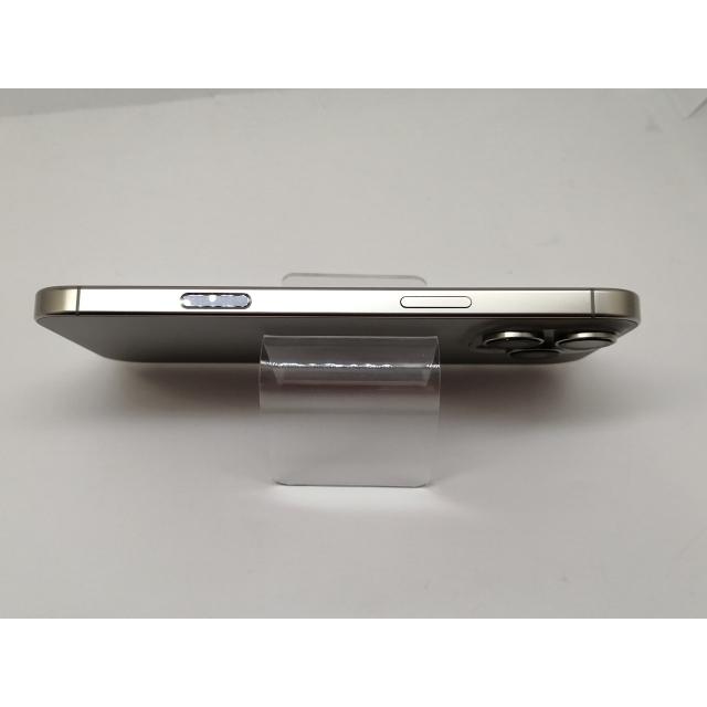 中古】Apple 国内版 【SIMフリー】 iPhone 16 Pro Max 1TB ナチュラル