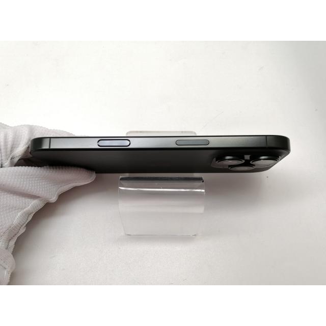 中古】Apple 国内版 【SIMフリー】 iPhone 16 Pro 256GB ブラック