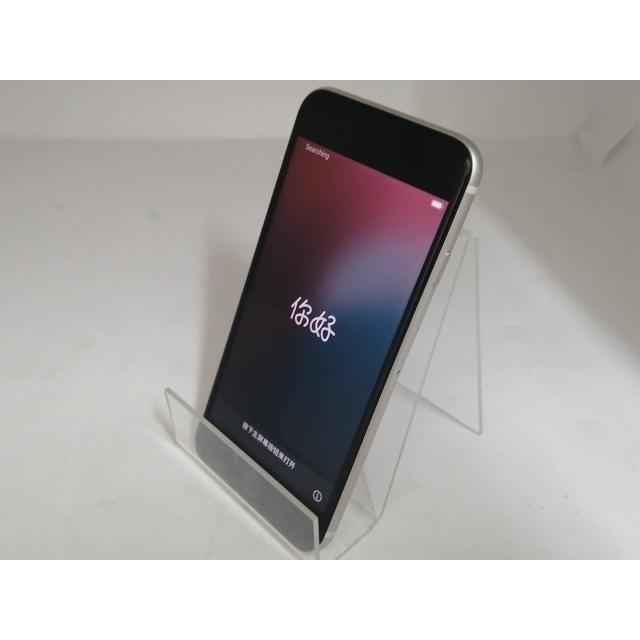 【中古】Apple au 【SIMフリー】 iPhone SE（第3世代） 64GB スターライト MMYD3J/A【宇田川】保証期間１ヶ月【ランクB】の画像