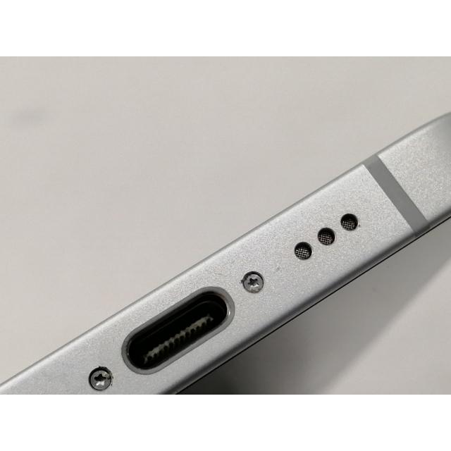 【中古】Apple SoftBank 【SIMフリー】 iPhone 16e 128GB ホワイト MD1R4J/A【吉祥寺】保証期間１ヶ月【ランクB】の画像