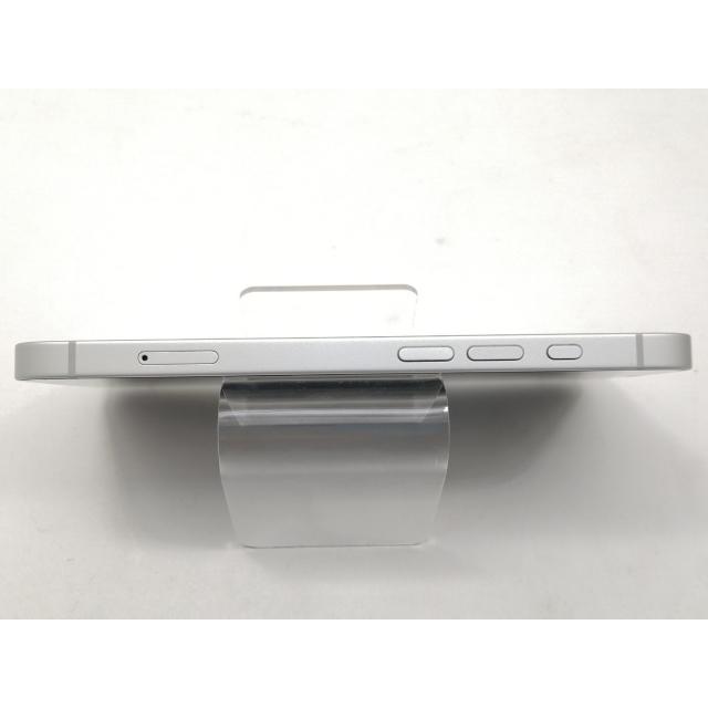 【中古】Apple ymobile 【SIMフリー】 iPhone 16e 128GB ホワイト MD1R4J/A【吉祥寺】保証期間１ヶ月【ランクB】の画像