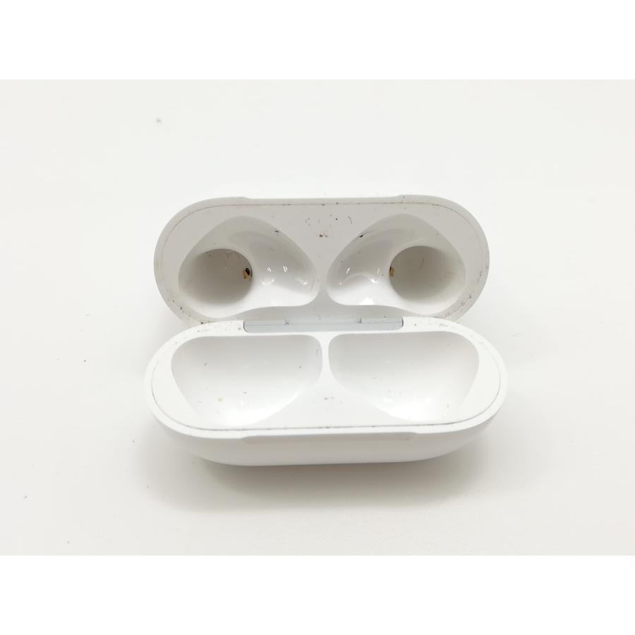 中古】Apple AirPods 4 アクティブノイズキャンセリング搭載モデル