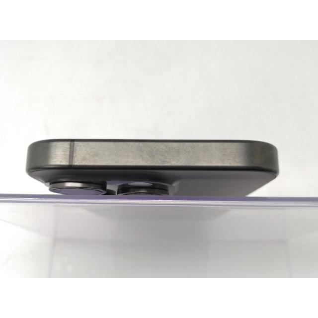 【中古】Apple 国内版 【SIMフリー】 iPhone 15 Pro 256GB ブラックチタニウム MTUC3J/A【川越クレアモール】保証期間１ヶ月【ランクC】の画像