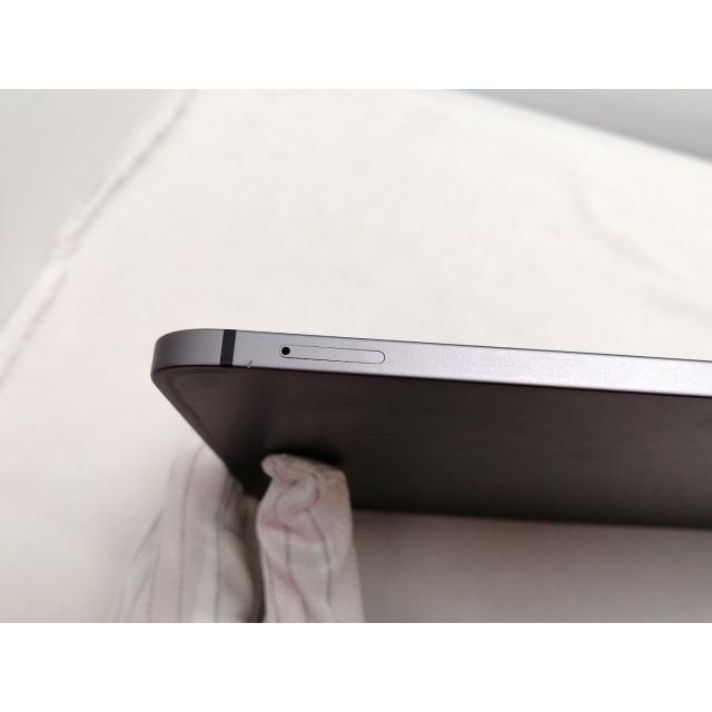 【中古】Apple 国内版 【SIMフリー】 11インチ iPad Pro（第1世代/2018） 1TB スペースグレイ MU1V2J/A【仙台駅東口】保証期間１ヶ月【ランクC】の画像