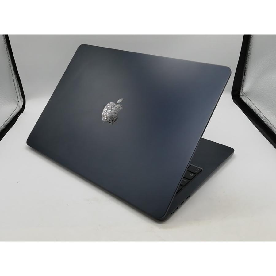 中古】Apple MacBook Air 13インチ M2(CPU:8C/GPU:8C) 8GB/256GB