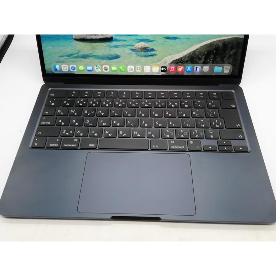 中古】Apple MacBook Air 13インチ M2(CPU:8C/GPU:8C) 8GB/256GB