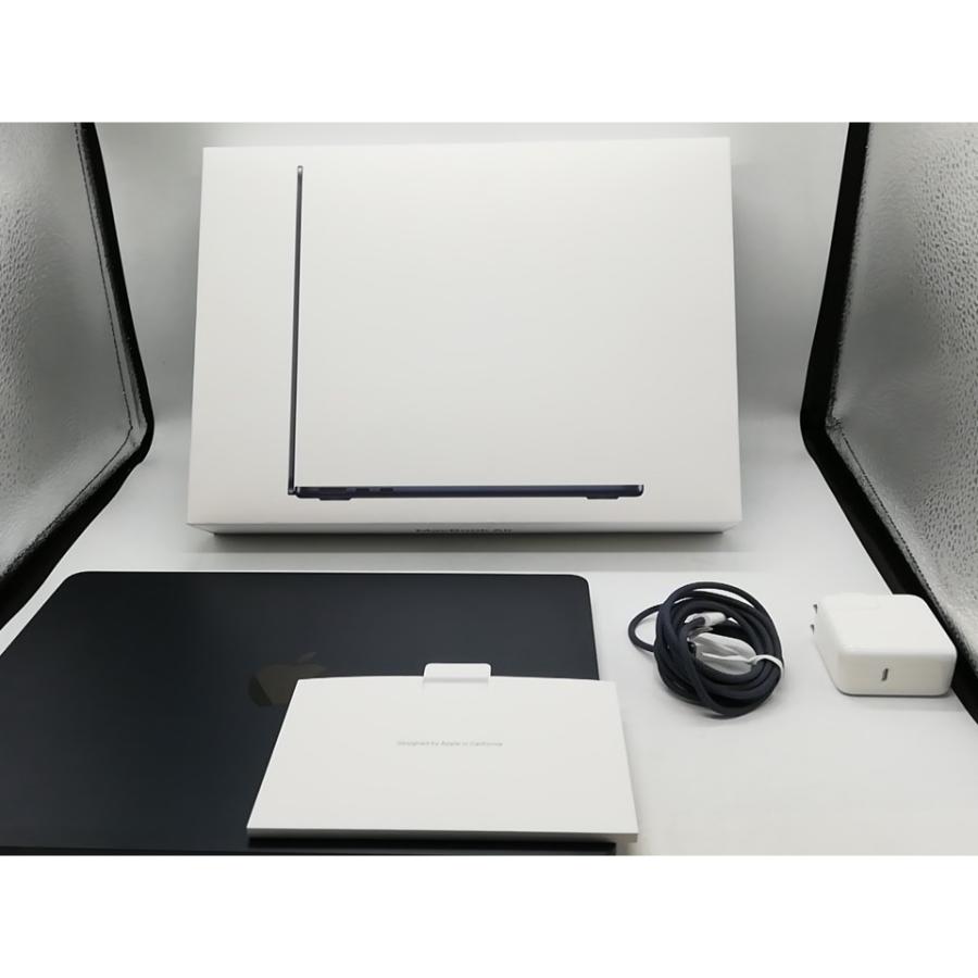 中古】Apple MacBook Air 13インチ M2(CPU:8C/GPU:8C) 8GB/256GB