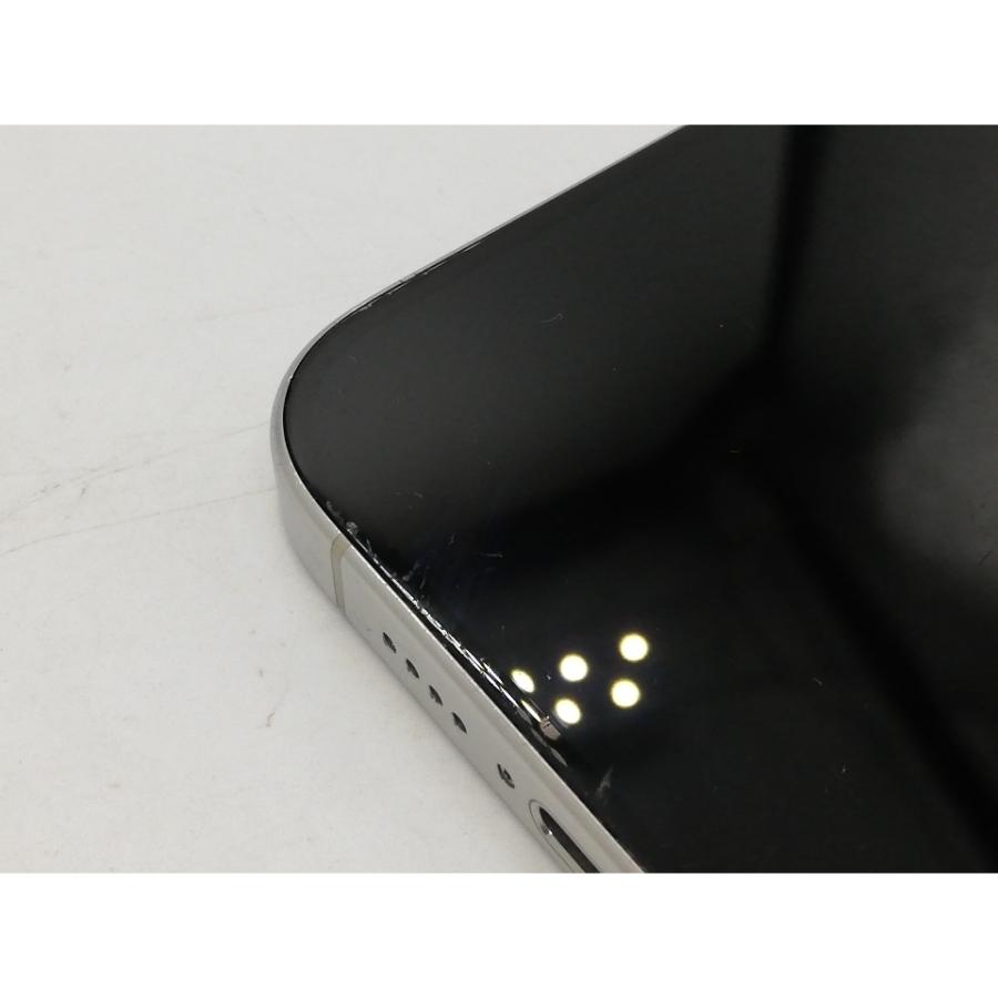 【中古】Apple 国内版 【SIMフリー】 iPhone 15 Pro Max 1TB ホワイトチタニウム MU703J/A【宇田川】保証期間１ヶ月【ランクC】の画像
