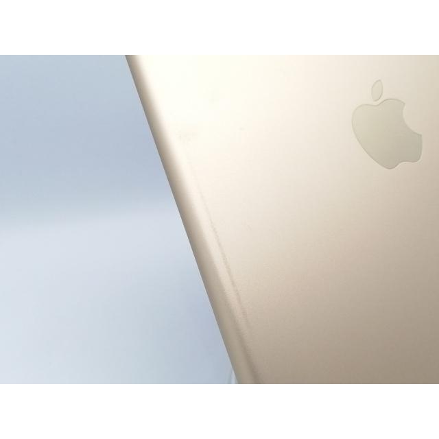 中古】Apple docomo 【SIMロック解除済み】 iPad（第5世代/2017） 32GB