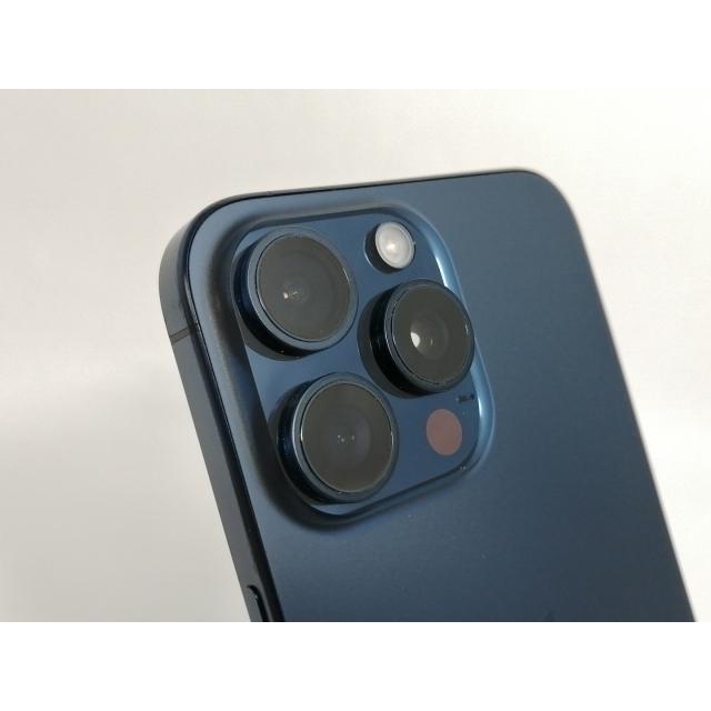 【中古】Apple 国内版 【SIMフリー】 iPhone 15 Pro Max 1TB ブルーチタニウム MU723J/A【新宿】保証期間１ヶ月【ランクB】の画像
