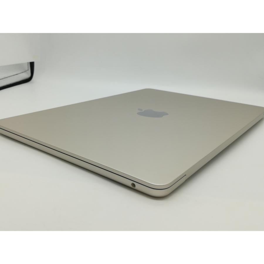 【中古】Apple MacBook Air 13インチ M2(CPU:8C/GPU:8C) 16GB/256GB スターライト MC7W4J/A (M2,2022)【新橋烏森通り】保証期間１ヶ月【ランクB】の画像
