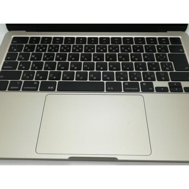 【中古】Apple MacBook Air 13インチ M2(CPU:8C/GPU:8C) 16GB/256GB スターライト MC7W4J/A (M2,2022)【新橋烏森通り】保証期間１ヶ月【ランクB】の画像