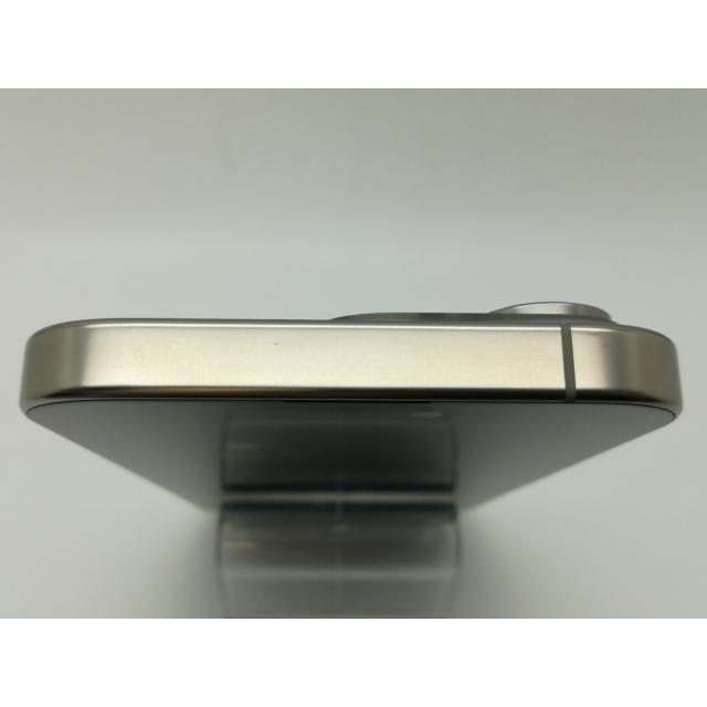 【中古】Apple 国内版 【SIMフリー】 iPhone 16 Pro 128GB ナチュラルチタニウム MYMY3J/A【新橋】保証期間１ヶ月【ランクB】の画像