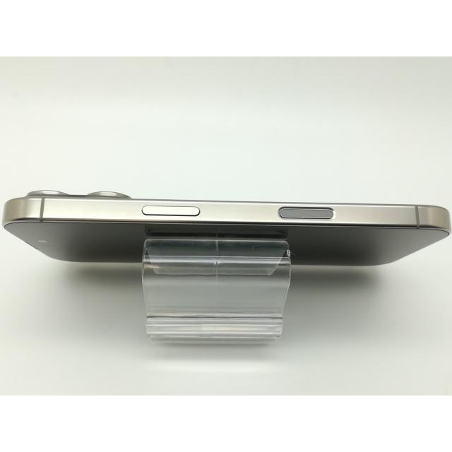 【中古】Apple 国内版 【SIMフリー】 iPhone 16 Pro 128GB ナチュラルチタニウム MYMY3J/A【新橋】保証期間１ヶ月【ランクB】の画像