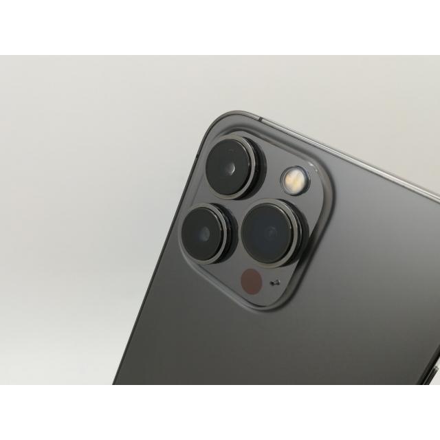 【中古】Apple docomo 【SIMフリー】 iPhone 13 Pro 1TB グラファイト MLV13J/A【新橋】保証期間１ヶ月【ランクB】の画像