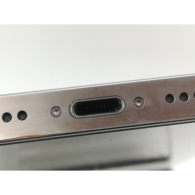 【中古】Apple docomo 【SIMフリー】 iPhone 13 Pro 1TB グラファイト MLV13J/A【新橋】保証期間１ヶ月【ランクB】の画像