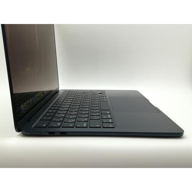【中古】Apple MacBook Air 13インチ (M4,2025) M4(CPU:10C/GPU:8C) 16GB/256GB ミッドナイト MW123J/A【新橋】保証期間１ヶ月【ランクA】の画像