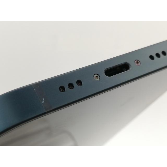 【中古】Apple docomo 【SIMフリー】 iPhone 13 128GB ミッドナイト MLNC3J/A【新橋】保証期間１ヶ月【ランクB】の画像
