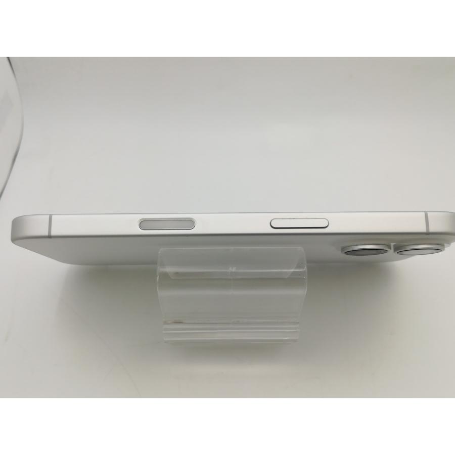 中古】Apple 国内版 【SIMフリー】 iPhone 16 128GB ホワイト MYDR3J/A