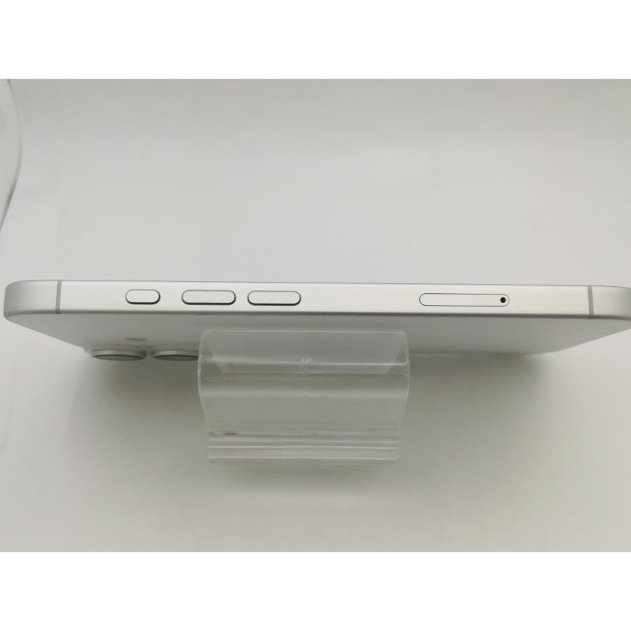 中古】Apple 国内版 【SIMフリー】 iPhone 16 128GB ホワイト MYDR3J/A