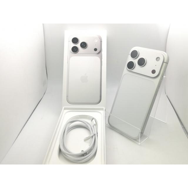 中古】Apple 国内版 【SIMフリー】 iPhone 17 Pro 512GB シルバー