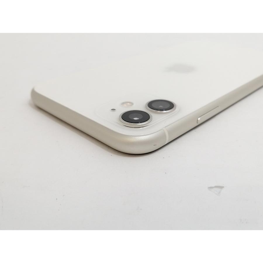 【中古】Apple au 【SIMロック解除済み】 iPhone 11 64GB ホワイト MHDC3J/A（後期型番）【新宿】保証期間１ヶ月【ランクB】｜janpara｜03