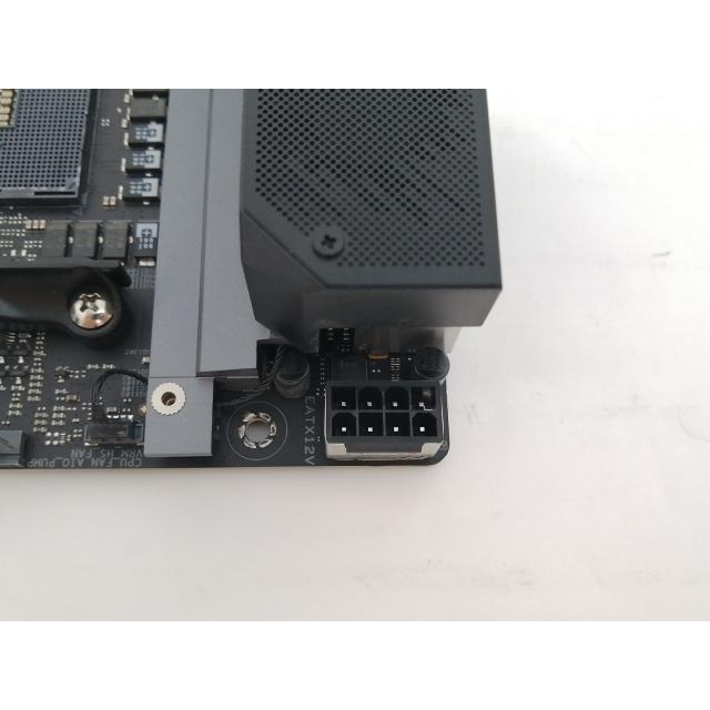 中古】ASUS ROG STRIX B550-I GAMING B550/AM4/2.5GbitLAN/Wi-Fi6(11ax