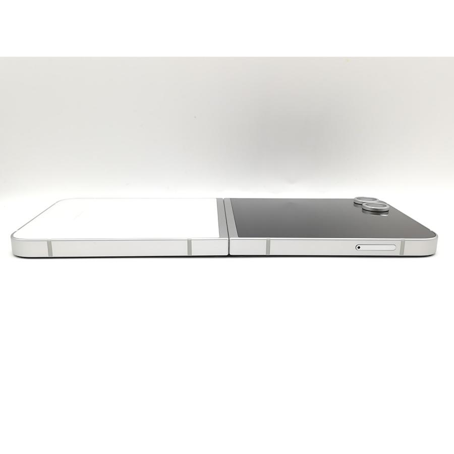 中古】SAMSUNG 国内版 【SIMフリー】 Galaxy Z Flip6 ホワイト 12GB