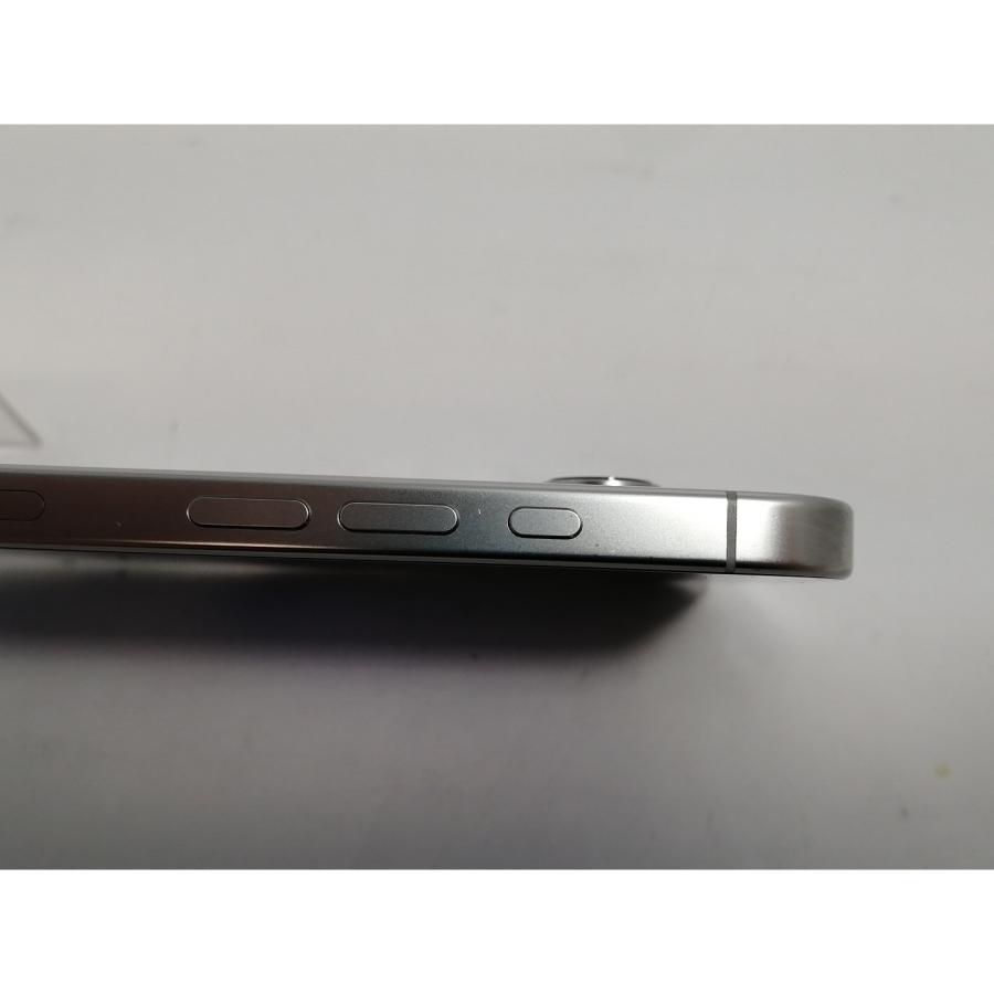 中古】Apple 海外版 【SIMフリー】 iPhone 16 Pro 256GB ホワイト