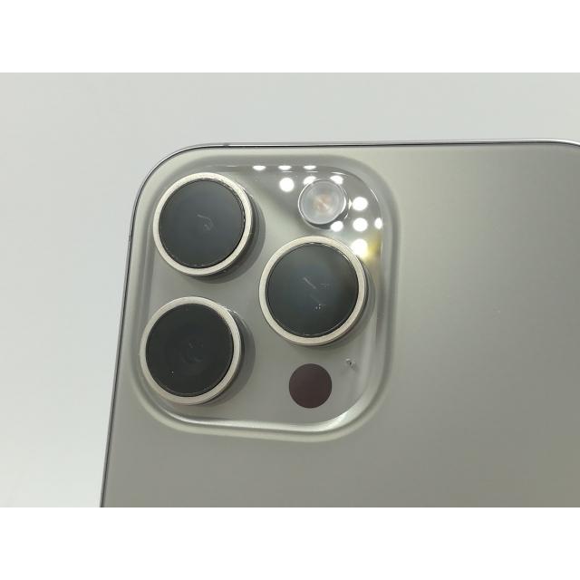 【中古】Apple au 【SIMフリー】 iPhone 15 Pro Max 512GB ナチュラルチタニウム MU6W3J/A【新橋】保証期間１ヶ月【ランクA】の画像