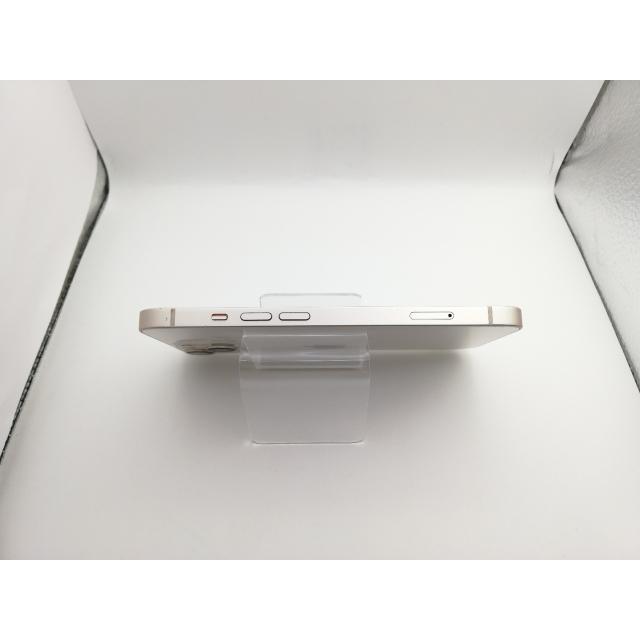 【中古】Apple docomo 【SIMフリー】 iPhone 13 128GB スターライト MLND3J/A【新宿】保証期間１ヶ月【ランクC】の画像