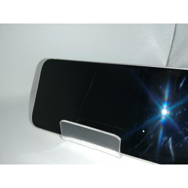 【中古】Apple docomo 【SIMフリー】 iPhone 13 128GB スターライト MLND3J/A【新宿】保証期間１ヶ月【ランクC】の画像