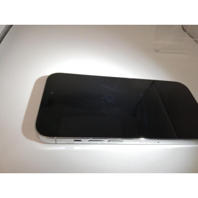 【中古】Apple 楽天モバイル 【SIMフリー】 iPhone 14 Pro 128GB シルバー MQ013J/A【仙台イービーンズ】保証期間１ヶ月【ランクC】の画像