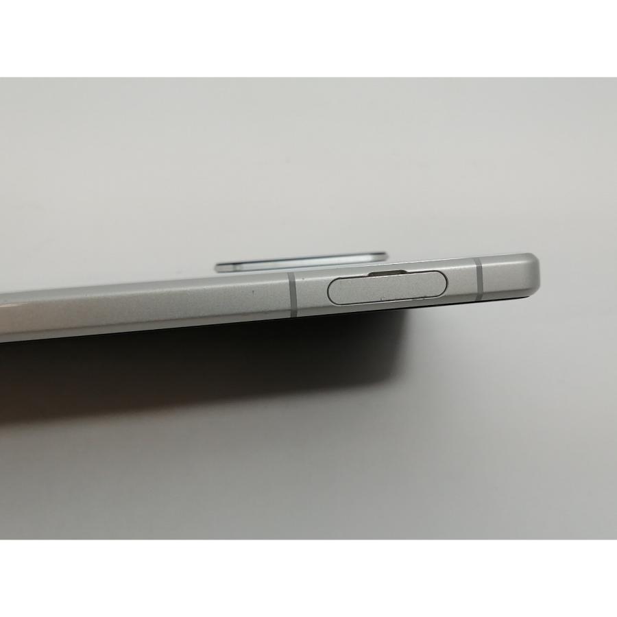 中古】SONY au 【SIMロック解除済み】 Xperia 1 II ホワイト 8GB 128GB