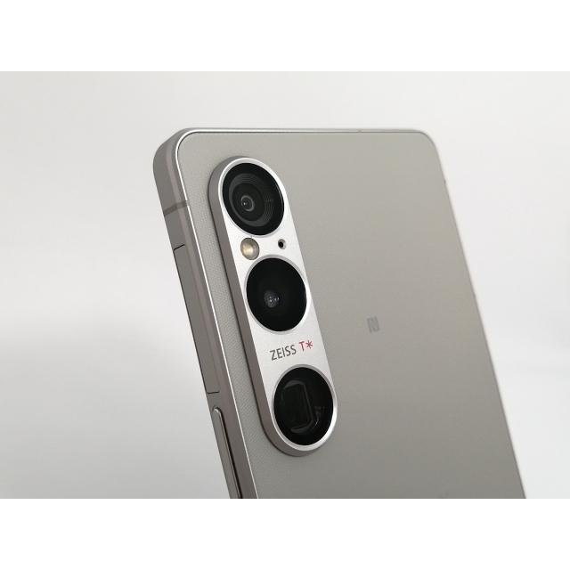 中古】SONY docomo 【SIMフリー】 Xperia 1 VI プラチナシルバ− 12GB