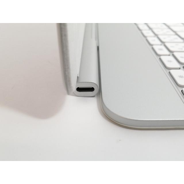 中古】Apple Magic Keyboard 日本語（JIS）ホワイト iPad Pro 13インチ