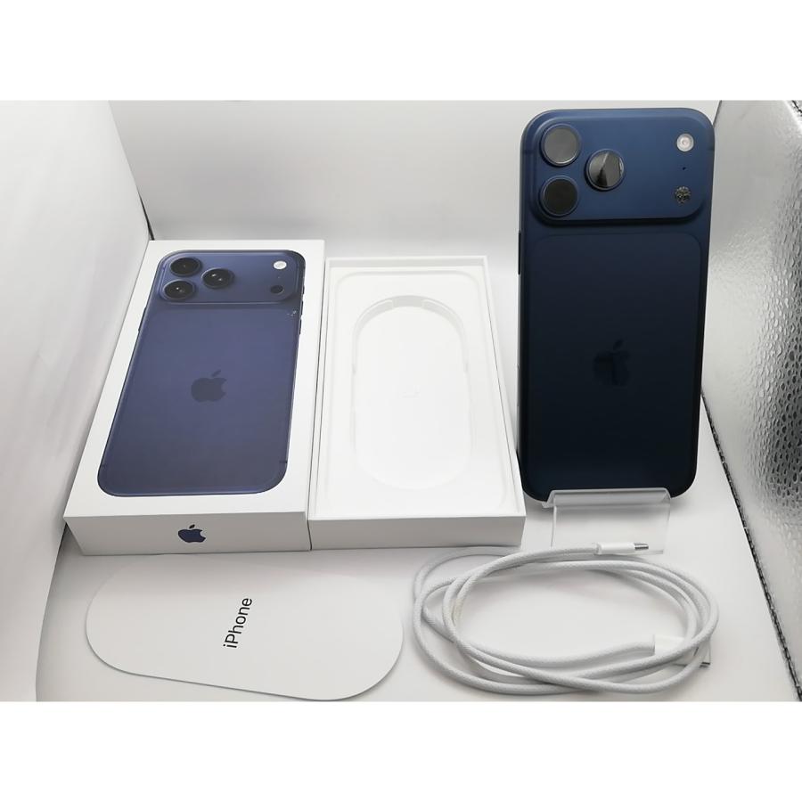 中古】Apple 国内版 【SIMフリー】 iPhone 17 Pro Max 2TB ディープ