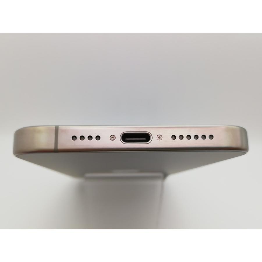 【中古】Apple au 【SIMフリー】 iPhone 15 Pro Max 1TB ナチュラルチタニウム MU713J/A【道玄坂】保証期間１ヶ月【ランクA】の画像
