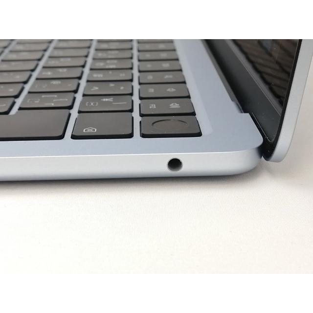 【中古】Apple MacBook Air 13インチ (M4,2025) M4(CPU:10C/GPU:8C) 16GB/256GB スカイブルー MC6T4J/A【新宿2】保証期間１ヶ月【ランクA】の画像