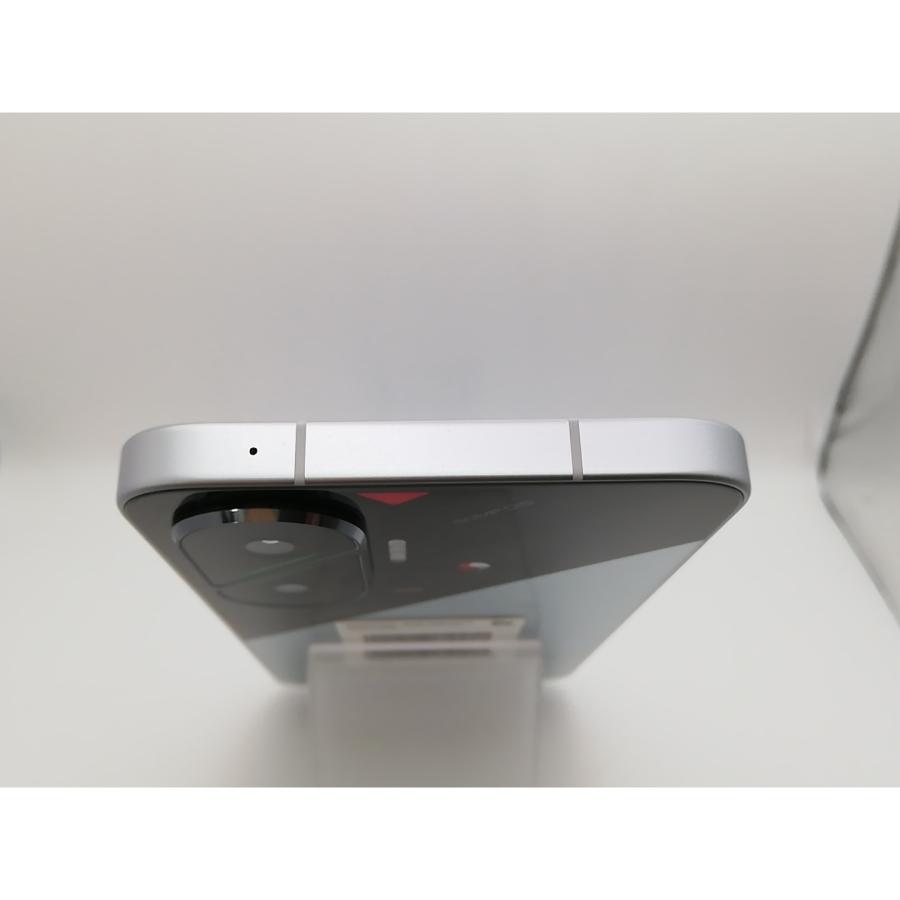 中古】Xiaomi 国内版 【SIMフリー】 Poco F7 シルバー 12GB 256GB