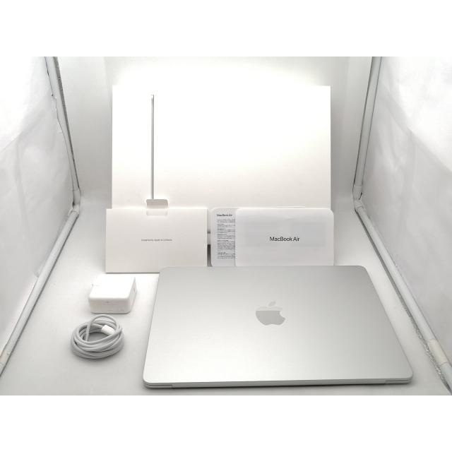 中古】Apple MacBook Air 13インチ (M4,2025) M4(CPU:10C/GPU:8C) 16GB 