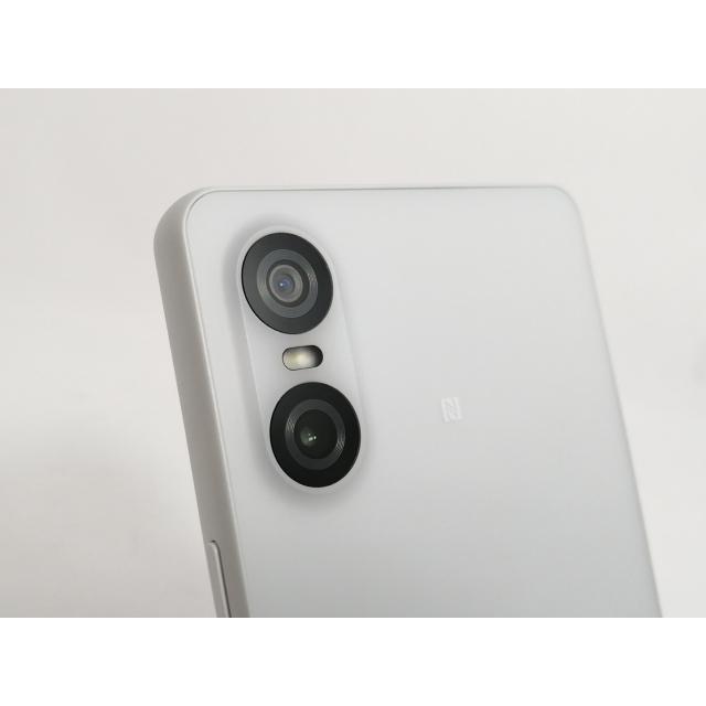 中古】SONY docomo 【SIMフリー】 Xperia 10 VI ホワイト 6GB 128GB SO
