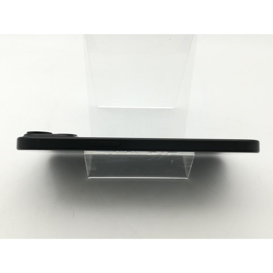 【中古】Apple 国内版 【SIMフリー】 iPhone 15 256GB ブラック MTMN3J/A【神戸】保証期間１ヶ月【ランクB】の画像