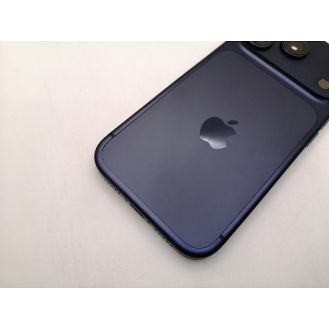 【中古】Apple 国内版 【SIMフリー】 iPhone 17 Pro 256GB ディープブルー MG874J/A【三宮駅前】保証期間１ヶ月【ランクB】の画像