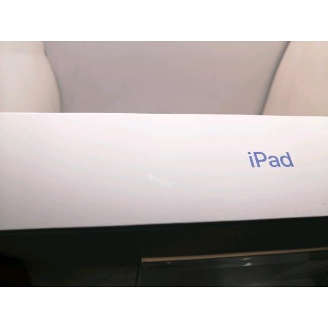 未使用】Apple 【Wi-Fi】 iPad（A16/2025） 128GB ブルー MD4A4J/A