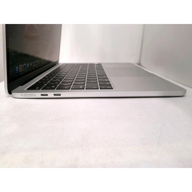 中古】Apple MacBook Air 13インチ M2(CPU:8C/GPU:8C) 8GB/256GB