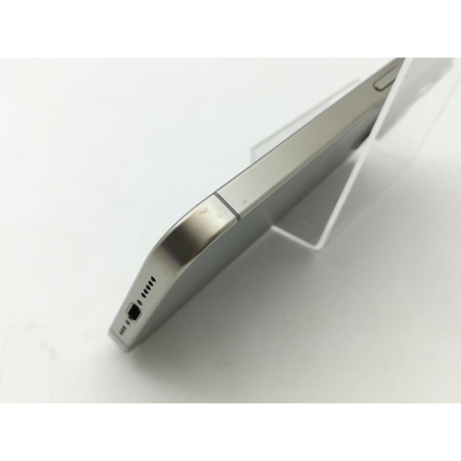 【中古】Apple 国内版 【SIMフリー】 iPhone 15 Pro 1TB ナチュラルチタニウム MTUT3J/A【神戸】保証期間１ヶ月【ランクA】の画像