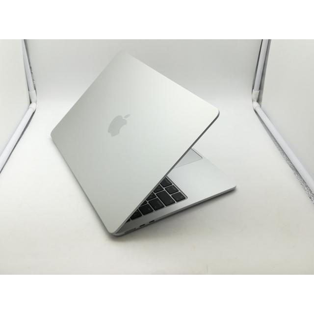 中古】Apple MacBook Air 13インチ M3(CPU:8C/GPU:8C) 16GB/256GB